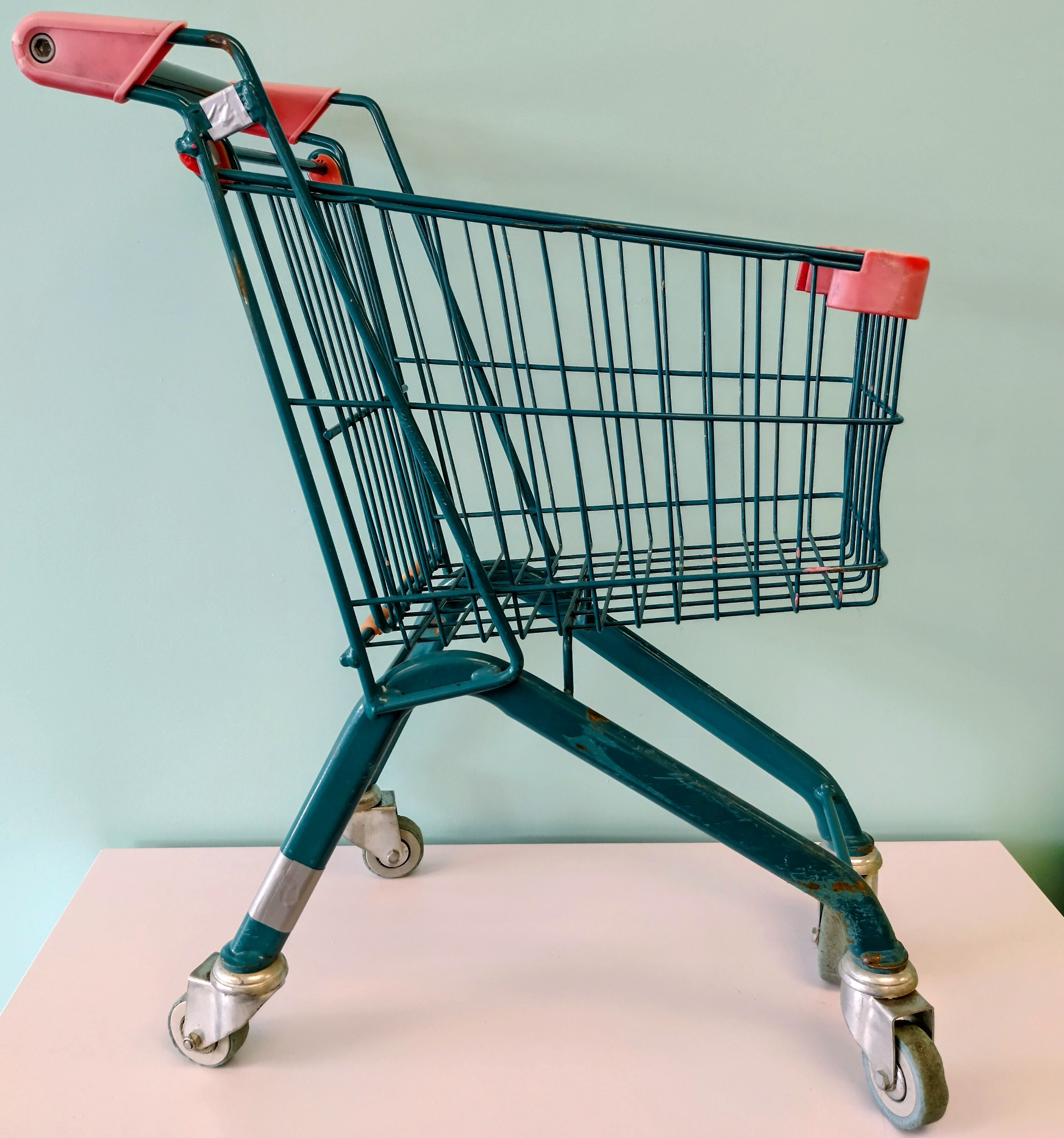 Green Shopping Trolley 2